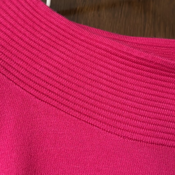 Ricki’s hot pink sweater - Picture 4 of 10